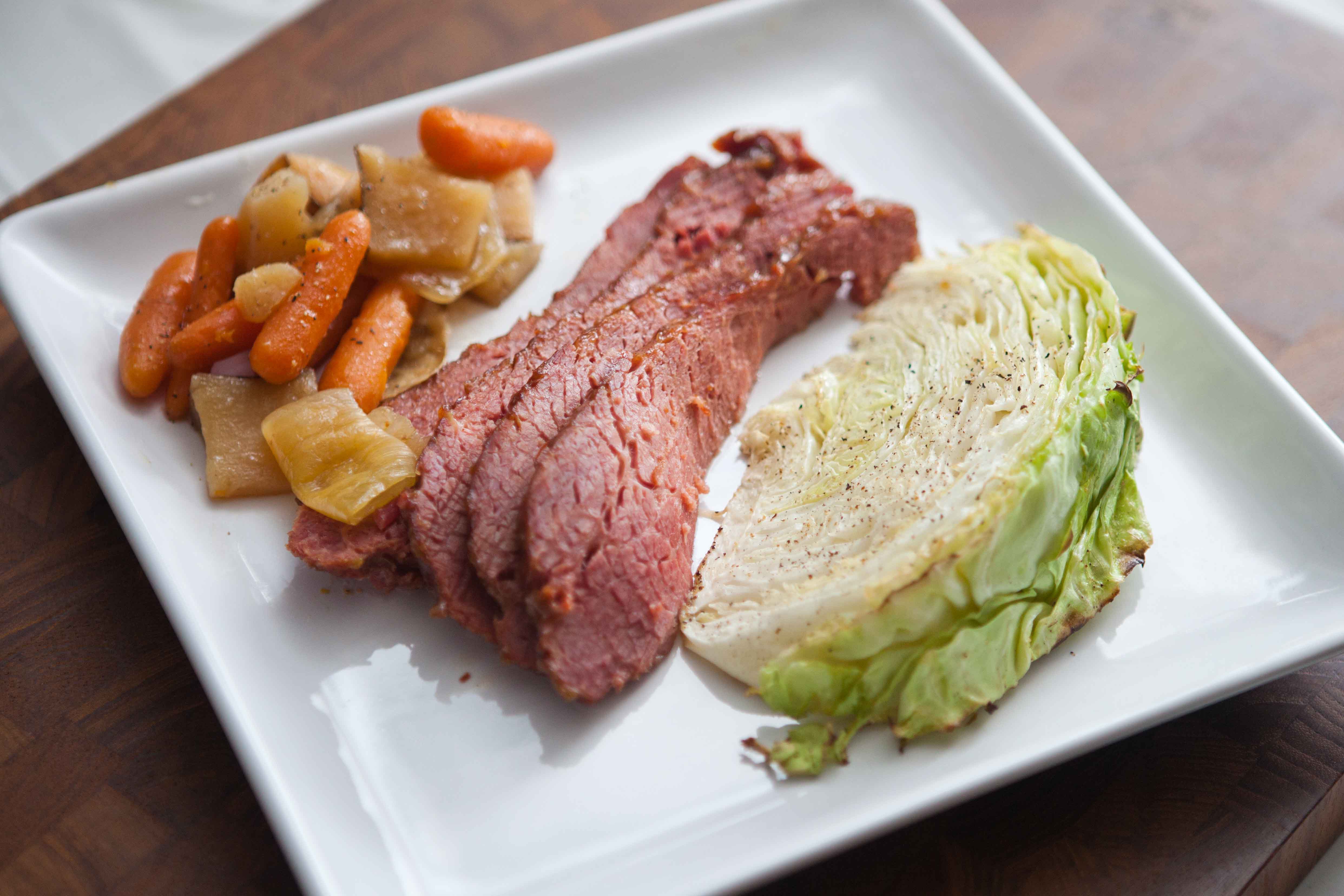 Easy Delicious Corned Beef Crock Pot Then Bake